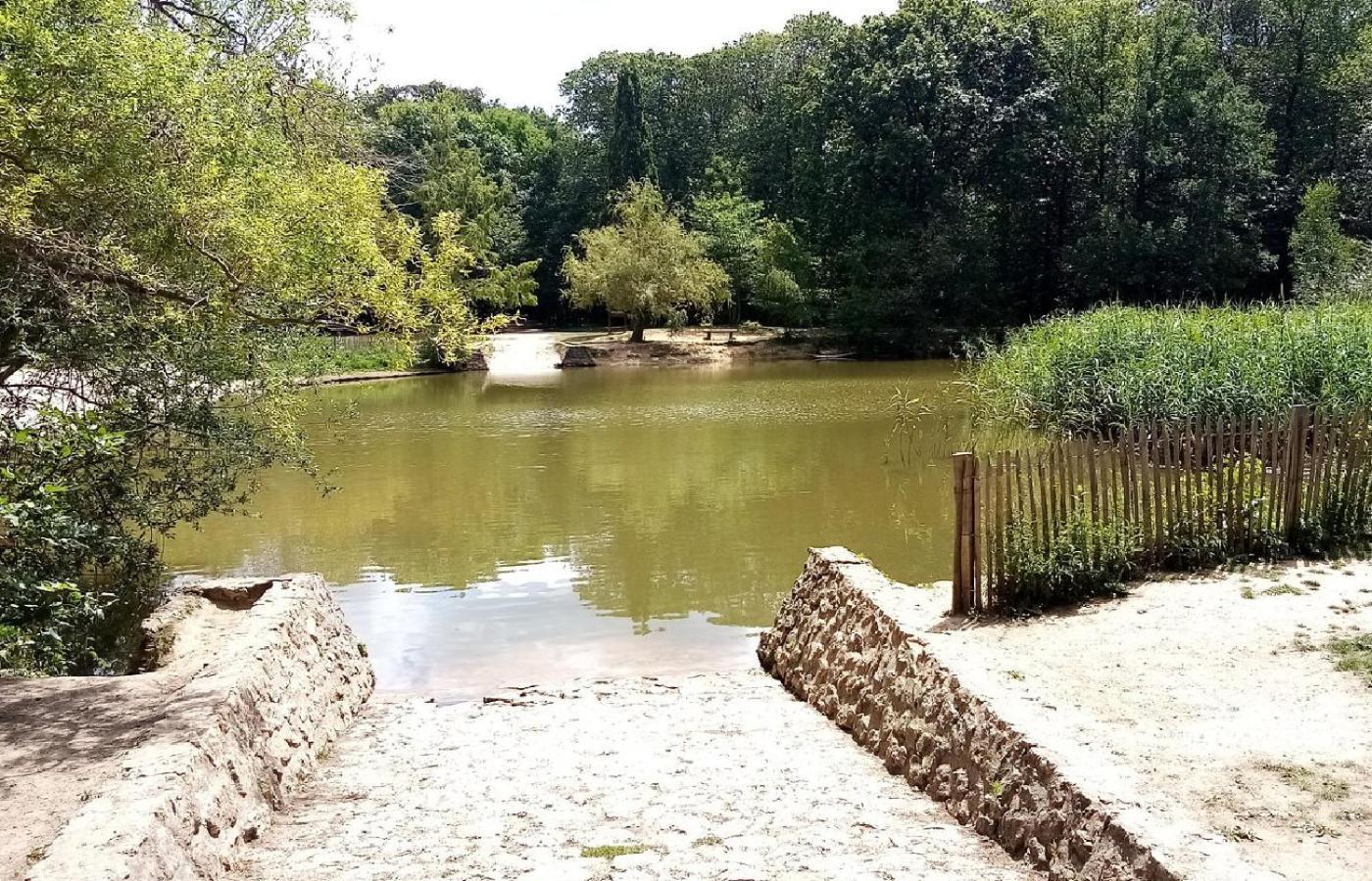 Le Petit Logis Entre Auvers Et Paris Montigny-lès-Cormeilles المظهر الخارجي الصورة